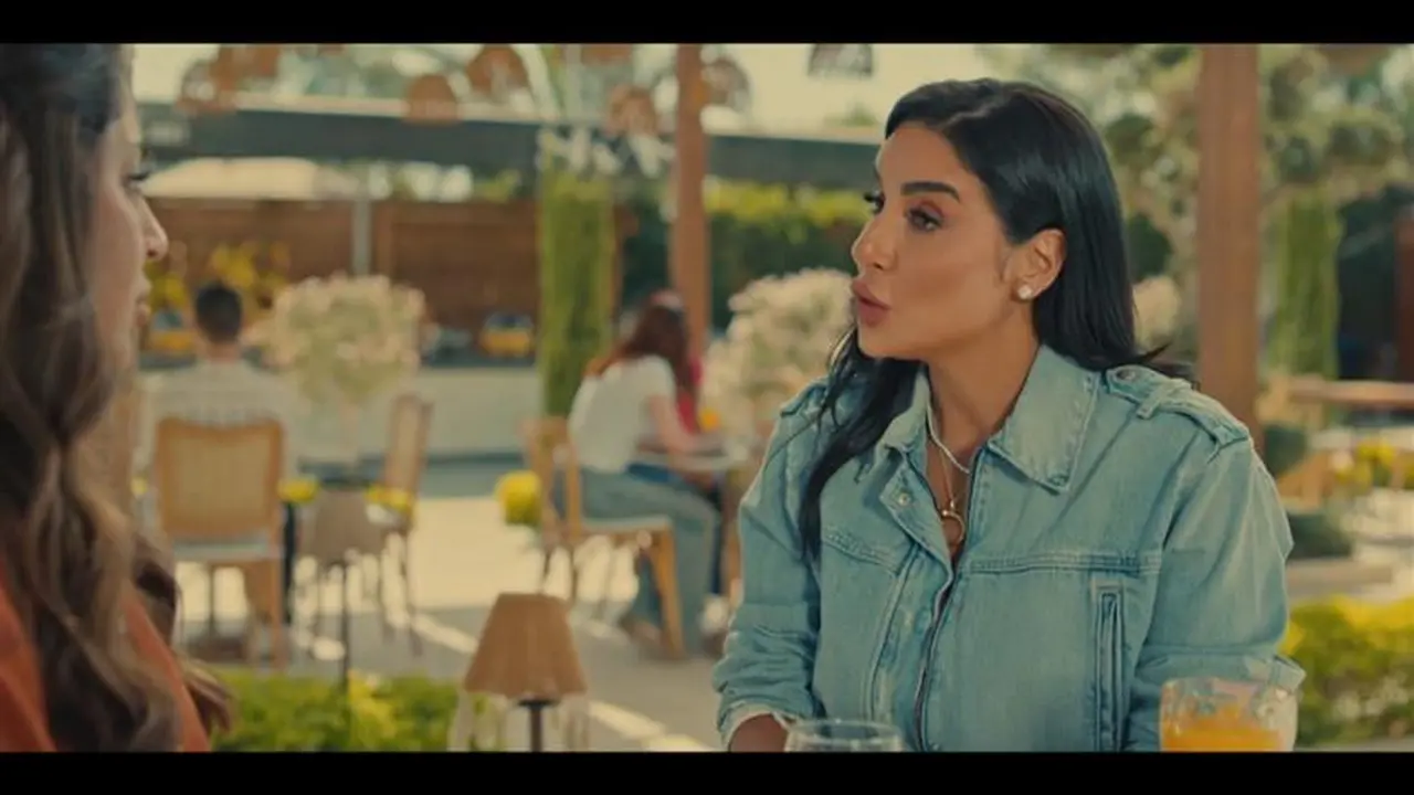 مفاجأة صادمة تواجه أيتين عامر بسبب زواج ياسر جلال في مسلسل كلهم بيحبوا مودي